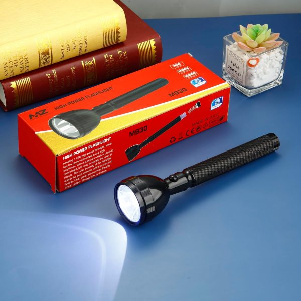 M930 100 Watt Rechargeable LED Torch with 1200 mAh Battery - Image 4