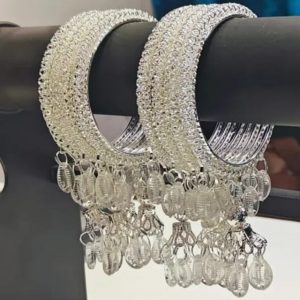 Kodi Kalira Latkan Studded Bangles (Pack of 8)