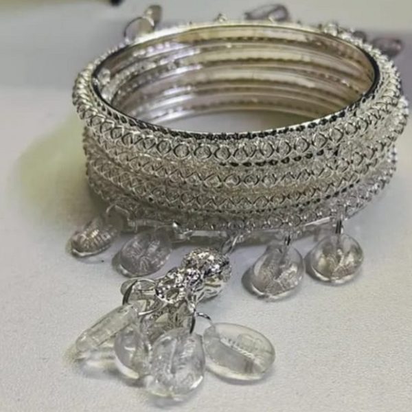 Kodi Kalira Latkan Studded Bangles (Pack of 8) - Image 3