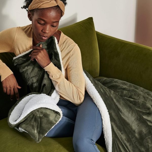 Utopia Bedding Sherpa Plush Fleece Reversible All Season Blanket (Olive Green) - Image 2
