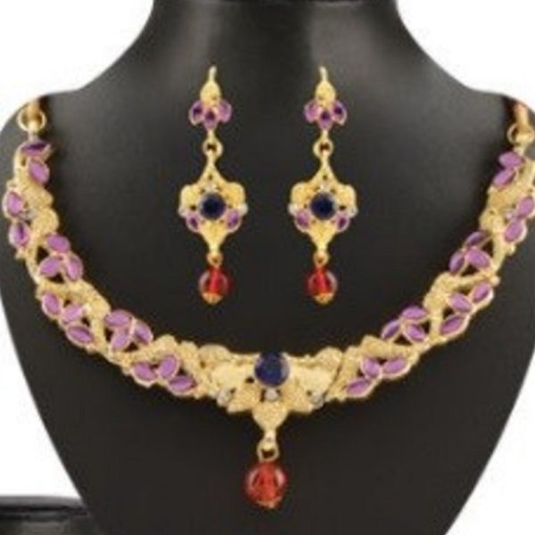 Ethnic Necklace set with earrings