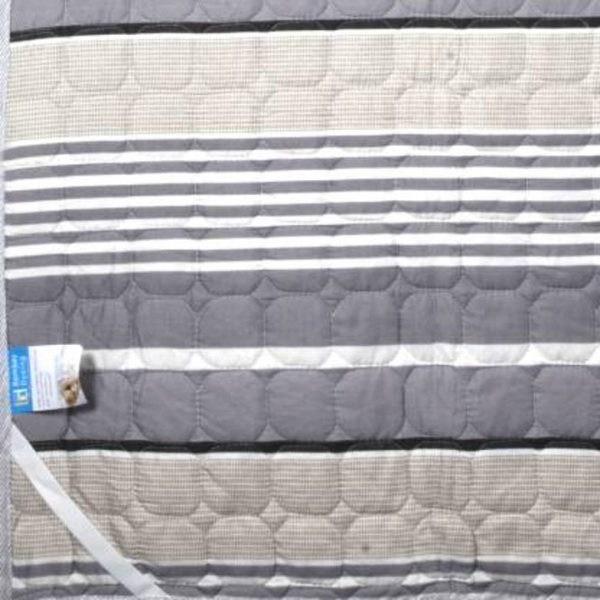 Bombay Dyeing Single Bed Mattress Protector - Image 3