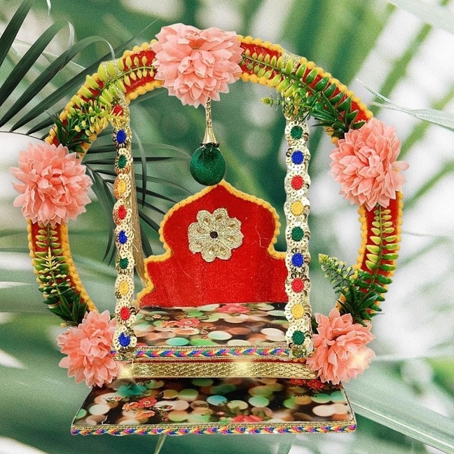 Laddu Gopal Wooden Swing / Krishna Jhula (Size 0-2) - 25 cm x 22 cm