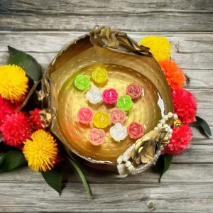 Diacraft Rose Mini Floating Candles (Pack of 12)