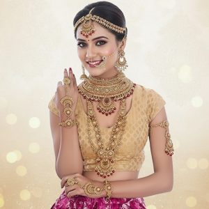 Majestic Bride Golden Red Jewelry Set (8 Piece)